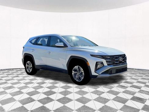 New 2026 Hyundai Tucson Blue SE AWD/4WD image 16