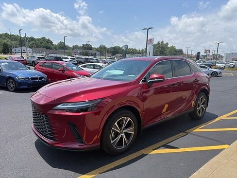 Used 2025 Lexus RX 350 Premium w/ Convenience Package AWD/4WD image 2