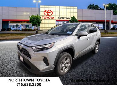Used 2025 Toyota RAV4 XLE w/ Weather Package