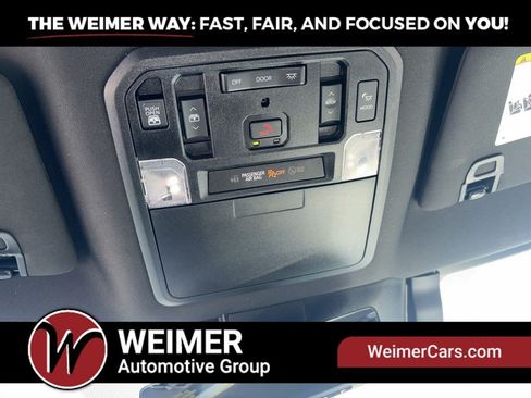 Used 2025 Toyota Tundra Capstone AWD/4WD image 43