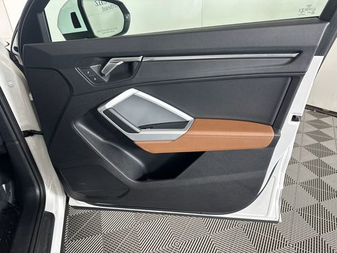 Used 2021 Audi Q3 2.0T Premium w/ Convenience Package image 14