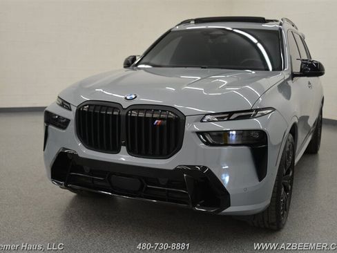 Used 2024 BMW X7 xDrive40i w/ M Sport Package image 1