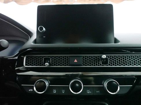 Used 2024 Honda Civic Touring image 22