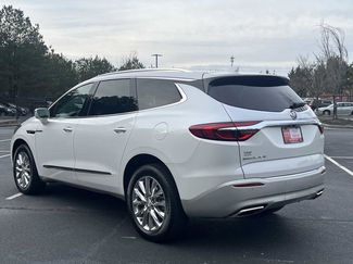 Used 2020 Buick Enclave Essence w/ Sound and Sites Package video 2