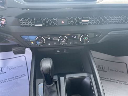 Certified 2024 Honda Accord EX image 20