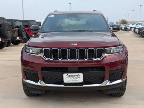 New 2025 Jeep Grand Cherokee L Laredo RWD image 8