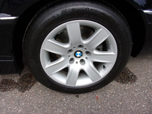 Used 2001 BMW 740iL image 34