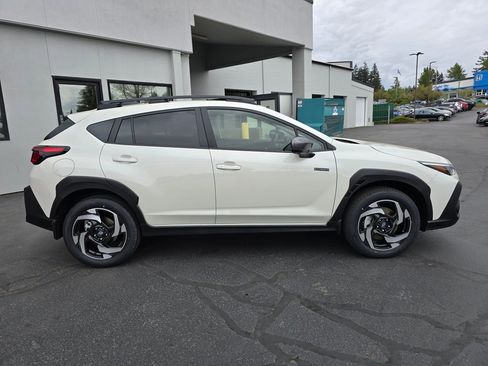 New 2026 Subaru Crosstrek 2.5i Limited AWD/4WD image 3