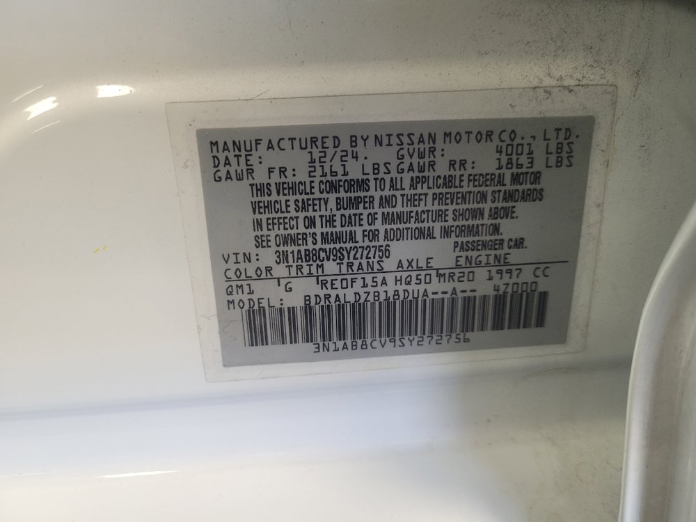 Used 2025 Nissan Sentra SV FWD image 33