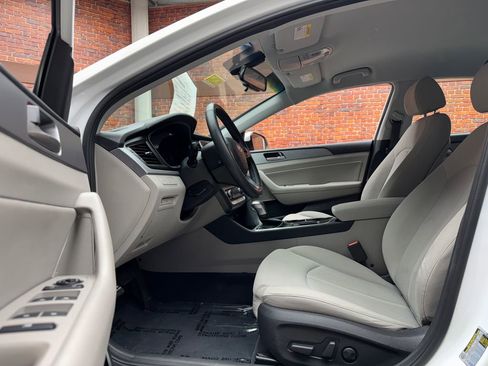 Used 2019 Hyundai Sonata SEL FWD image 21