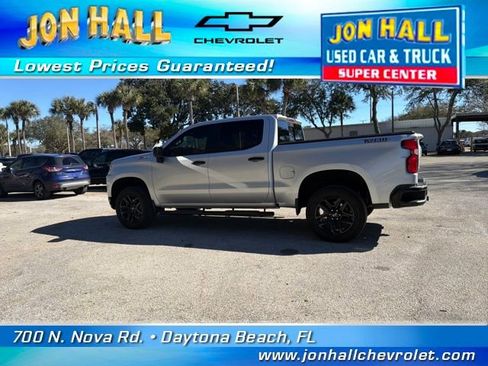 Used 2021 Chevrolet Silverado 1500 LT Trail Boss w/ Convenience Package II image 6
