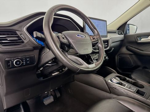 Used 2024 Ford Escape Platinum AWD/4WD image 21
