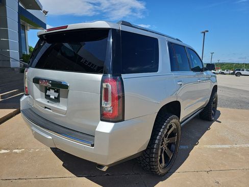 Used 2019 GMC Yukon Denali AWD/4WD image 4