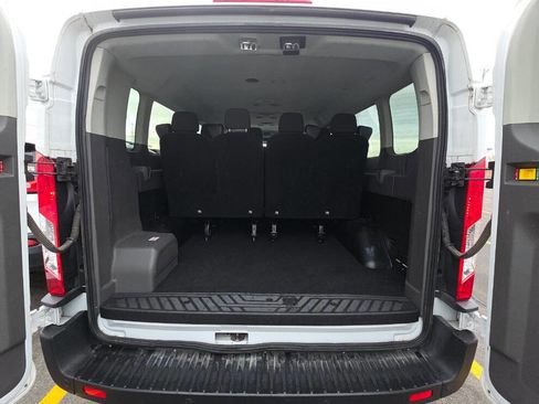 Used 2023 Ford Transit 350 XLT image 12