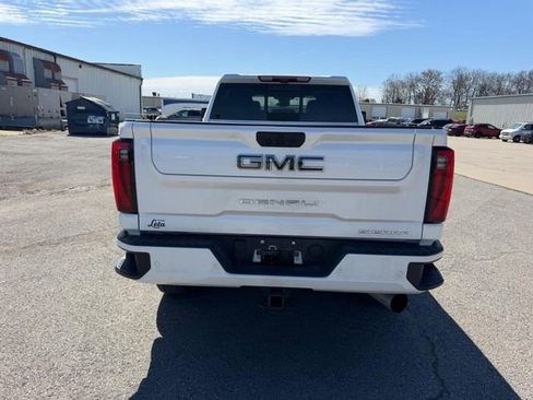 Used 2024 GMC Sierra 2500 Denali Ultimate w/ Max Trailering Package image 4