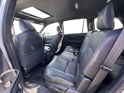 Used 2022 Honda Pilot TrailSport image 19