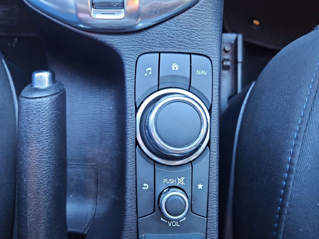 Used 2017 Toyota Yaris iA FWD image 19