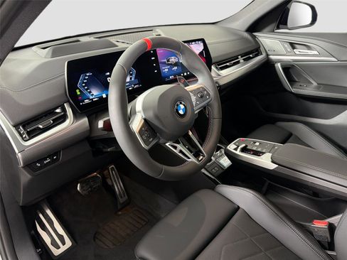 New 2026 BMW X2 M35i w/ Technology Package AWD/4WD image 9