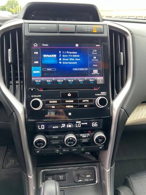 Used 2021 Subaru Ascent Premium AWD/4WD image 7