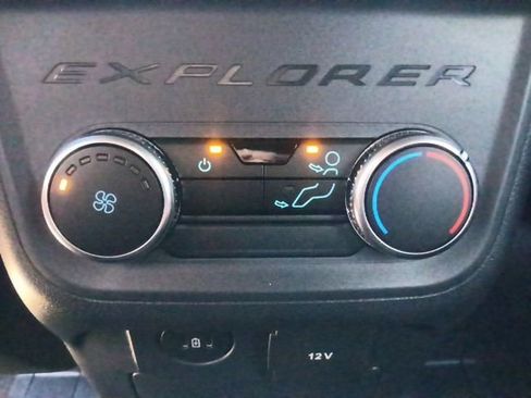 New 2026 Ford Explorer ST-Line AWD/4WD image 27