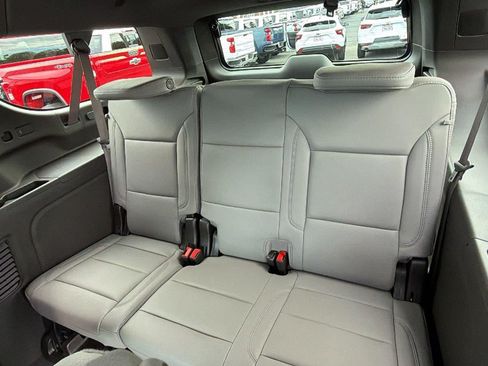 New 2026 Chevrolet Suburban LT w/ Comfort Package RWD image 20