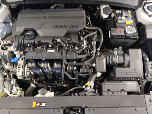 Used 2025 Kia K4 FWD image 30