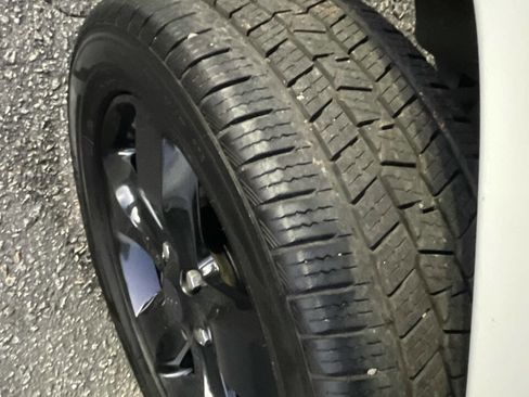 Used 2015 Jeep Grand Cherokee High Altitude image 26