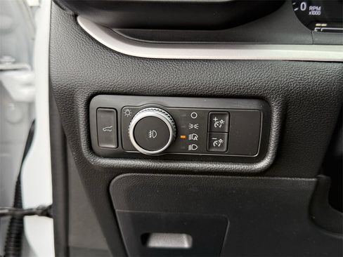 Used 2021 Ford Explorer XLT w/ Equipment Group 202A image 16