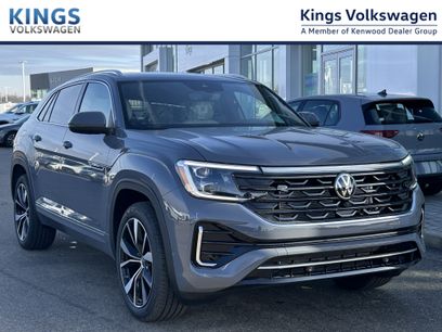 New 2026 Volkswagen Atlas Cross Sport SEL Premium R-Line