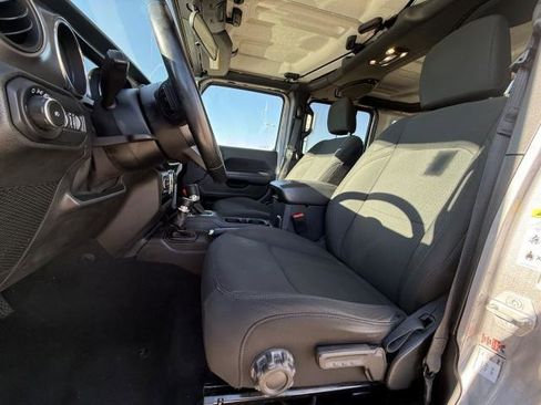 Used 2020 Jeep Wrangler Unlimited Sport S image 17
