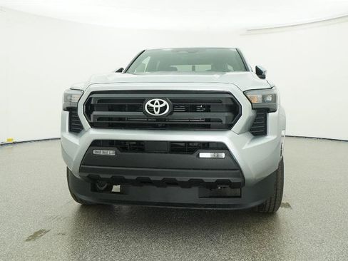 New 2026 Toyota Tacoma SR5 image 8