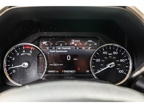 Used 2019 Ford F350 Lariat w/ Lariat Ultimate Package image 17