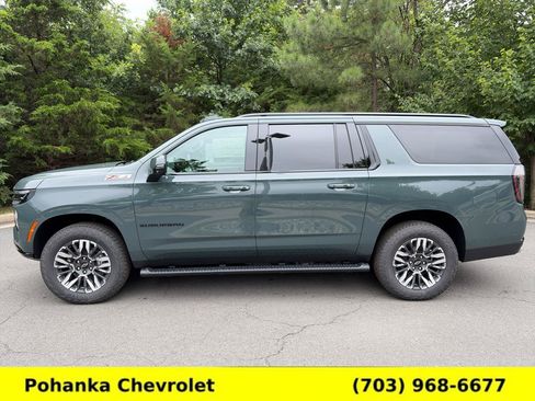 New 2026 Chevrolet Suburban Z71 w/ Comfort Package AWD/4WD image 4