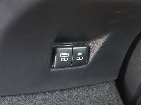 New 2026 Toyota Camry SE image 14