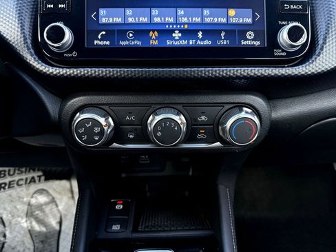 Used 2024 Nissan Kicks SV image 24