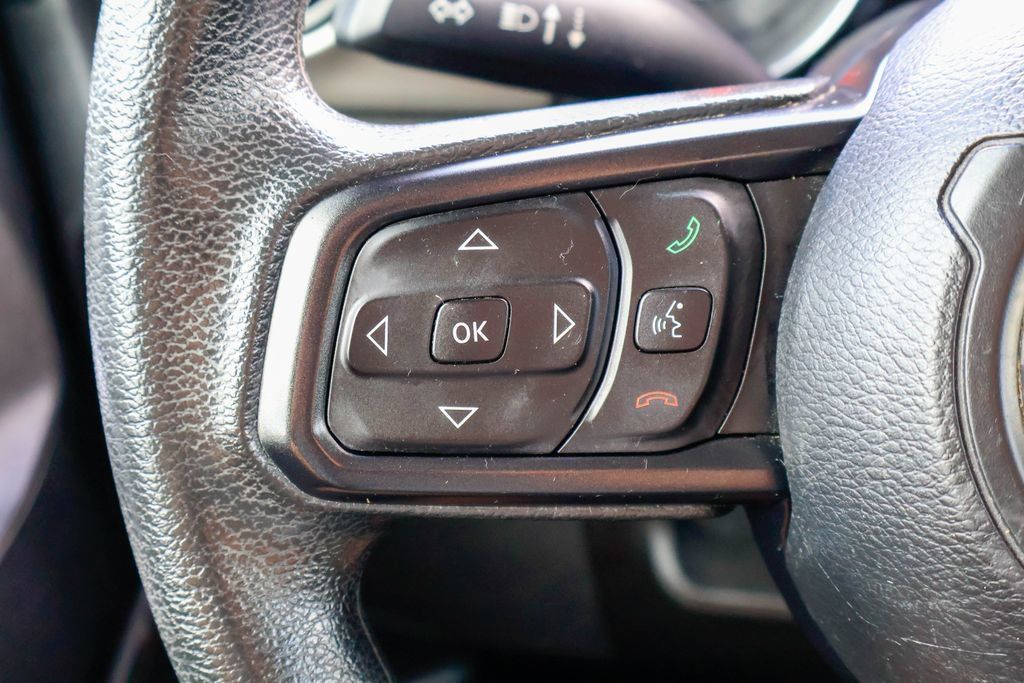 Used 2018 Jeep Wrangler Unlimited Sport AWD/4WD image 14