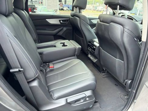 Used 2024 Acura MDX SH-AWD w/ Technology Package image 22