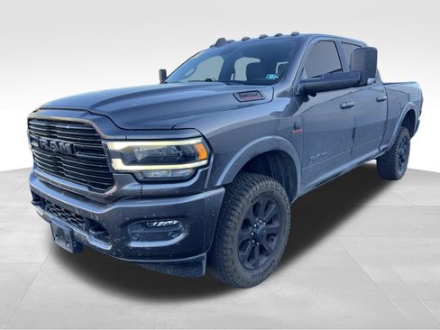 Used 2021 RAM 2500 Laramie w/ Night Edition AWD/4WD image 9