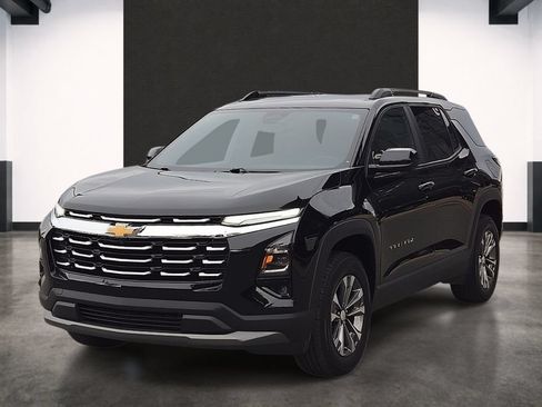 Used 2025 Chevrolet Equinox LT w/ Convenience Package II FWD image 1