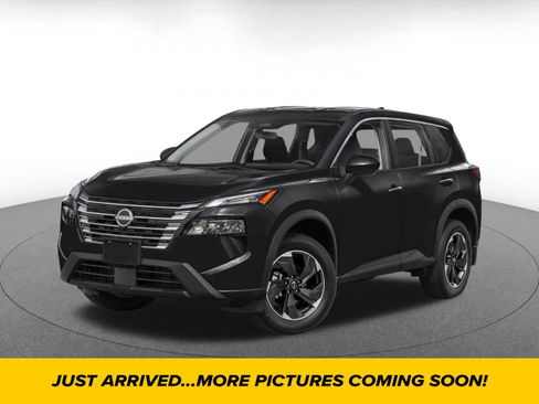 Used 2026 Nissan Rogue SV FWD image 1