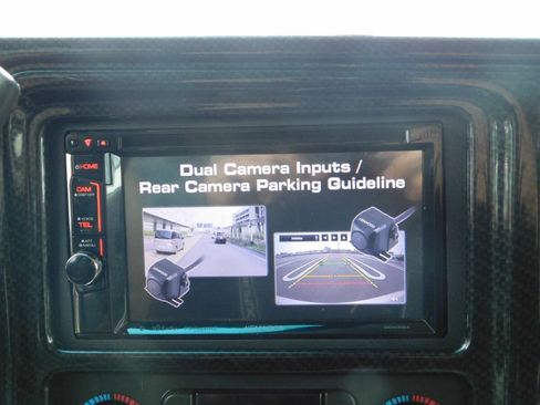 Used 2005 Chevrolet Avalanche Z71 w/ Sun And Sound Package AWD/4WD image 11