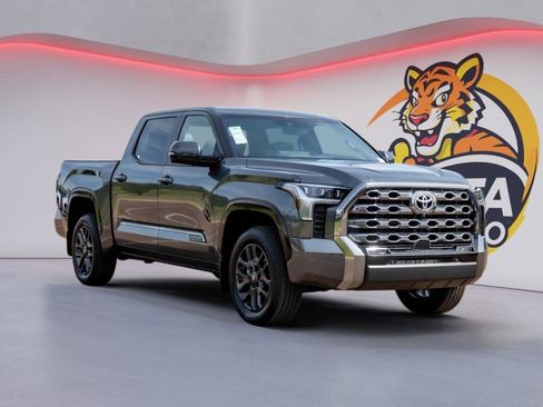 New 2026 Toyota Tundra Platinum AWD/4WD image 3