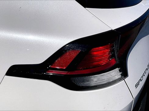 Used 2024 Kia Sportage LX image 23