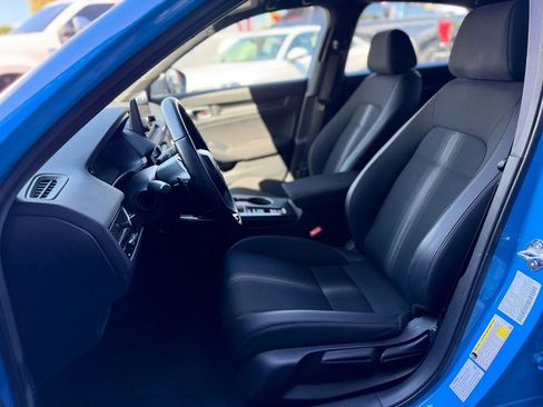 Used 2025 Honda Civic Sport image 31