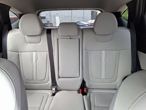 New 2026 Hyundai Tucson SEL image 13