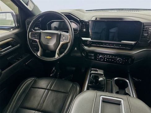 Used 2022 Chevrolet Silverado 1500 High Country w/ High Country Premium Package image 17