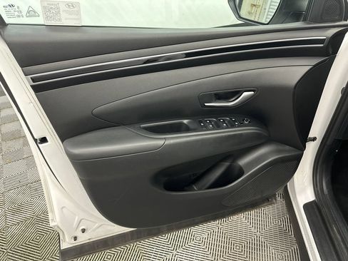 Used 2024 Hyundai Tucson SEL FWD image 11