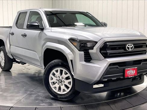 New 2026 Toyota Tacoma SR AWD/4WD image 2
