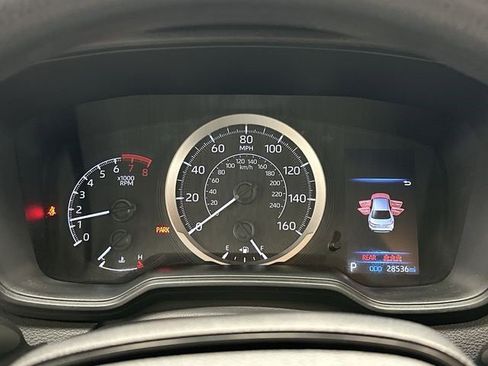 Used 2022 Toyota Corolla LE image 6
