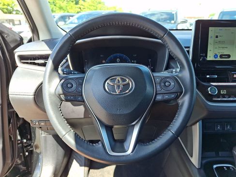 Certified 2025 Toyota Corolla Cross XLE AWD/4WD image 23